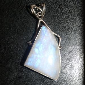 AnHänger MoonStone RainBow TRIANGLE